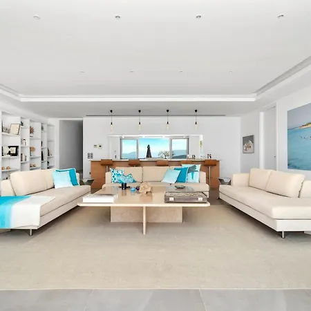 Artemis - New Magnificent Beachfront With Infinity Pool! * Kranídion