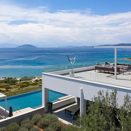 Artemis - New Magnificent Beachfront With Infinity Pool! *