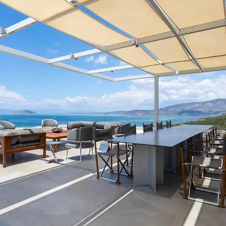 Artemis - New Magnificent Beachfront With Infinity Pool!