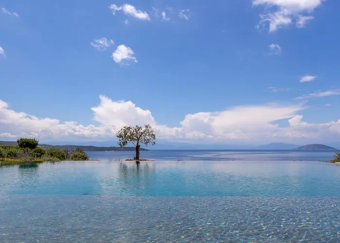 Villa Artemis - New Magnificent Beachfront With Infinity Pool!