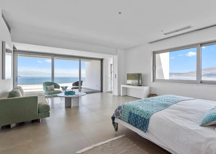 Artemis - New Magnificent Beachfront With Infinity Pool! Villa *