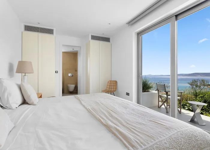 Artemis - New Magnificent Beachfront With Infinity Pool! Villa *