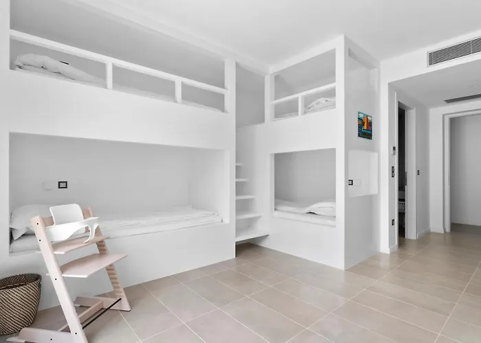 Artemis - New Magnificent Beachfront With Infinity Pool!