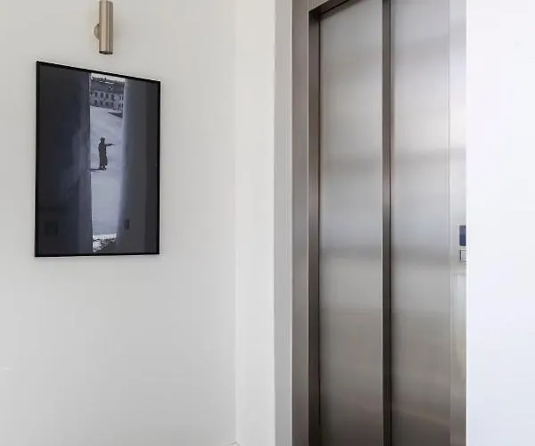 Artemis - New Magnificent Beachfront With Infinity Pool! Villa