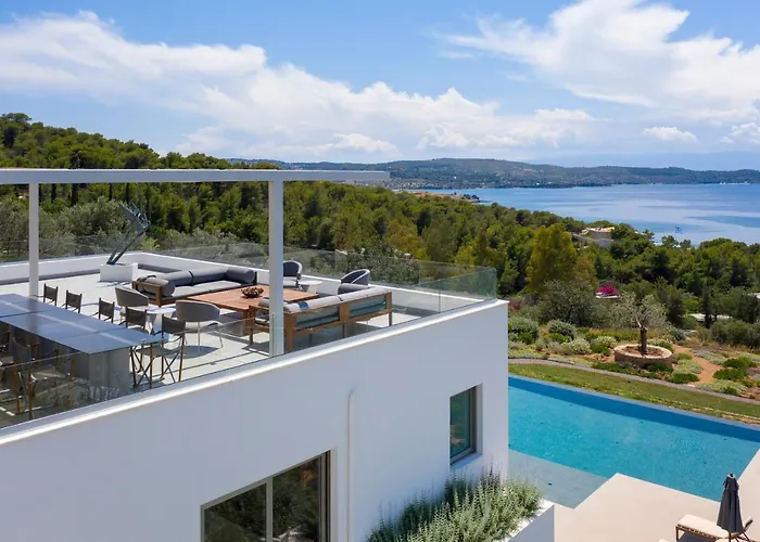 Artemis - New Magnificent Beachfront With Infinity Pool! *